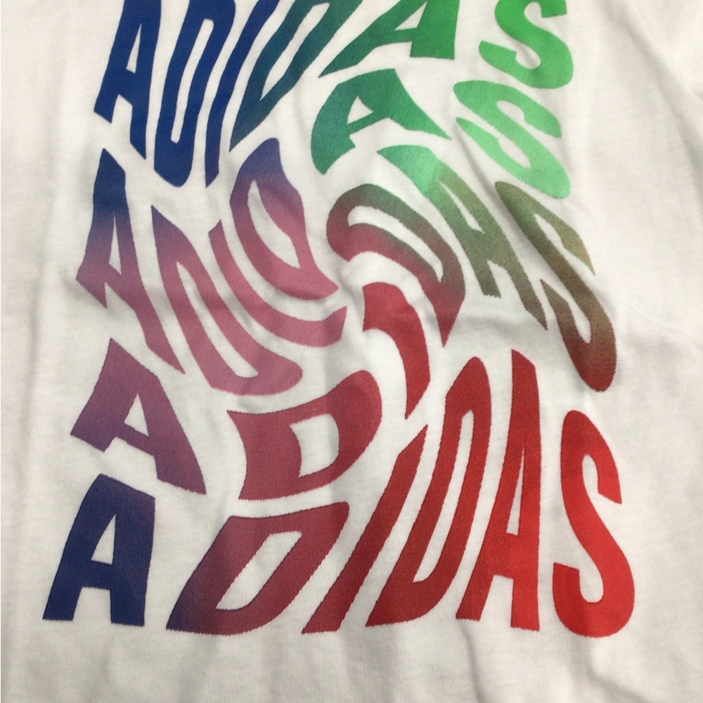 Boy’s Adidas T-Shirt NWT 3T